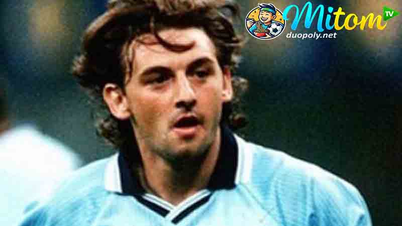 Huyền thoại Lazio Giuseppe Signori - Kẻ dội bom